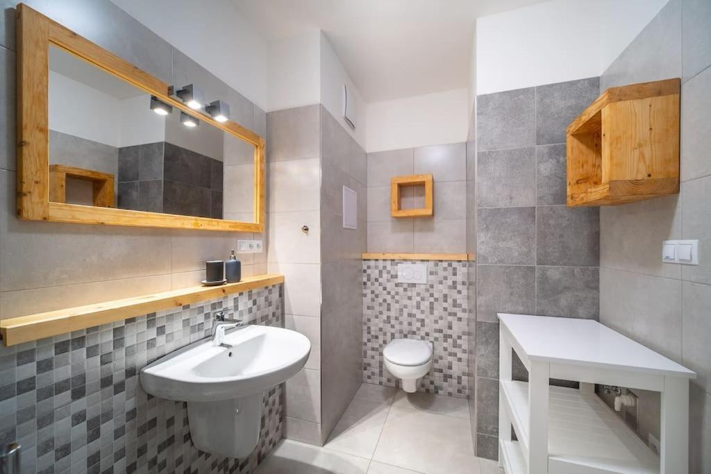 Private Cozy And Quiet Apartment Lipno nad Vltavou Eksteriør bilde